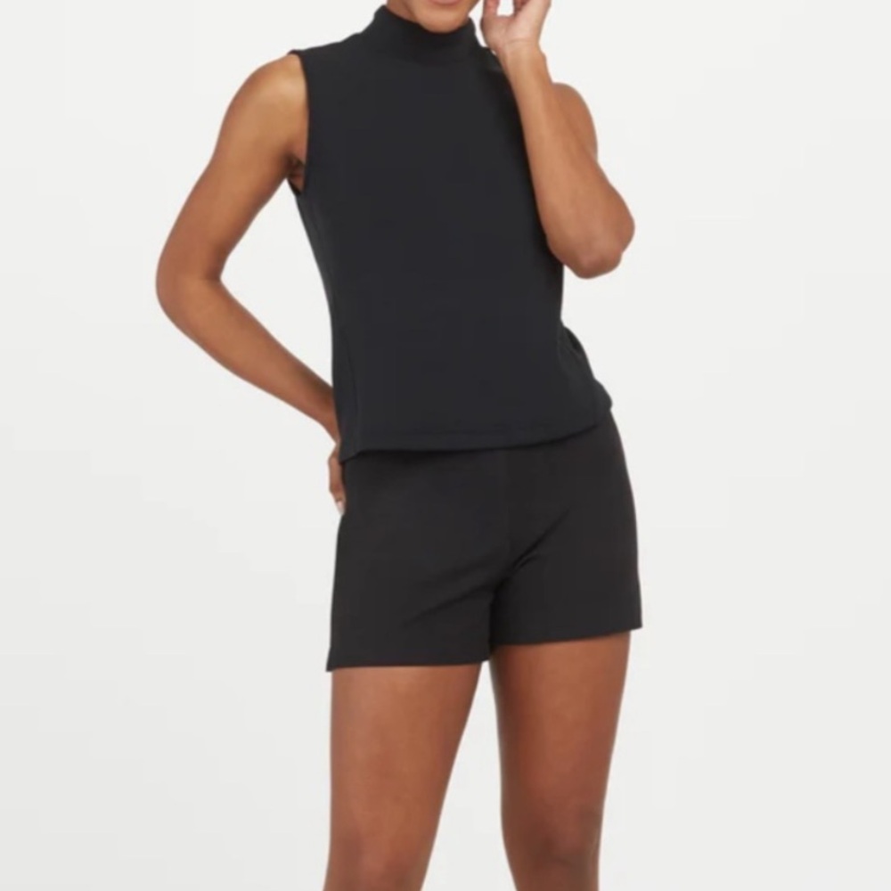 NWT SPANX On-the-Go Shorts, 4"